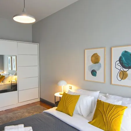 Family-Friendly Home With Beautiful View Estambul
